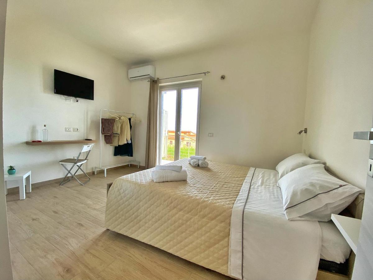 Campus Dei - Tropea Rooms エクステリア 写真