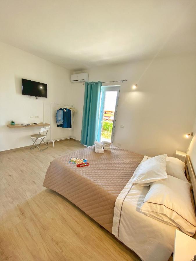 Campus Dei - Tropea Rooms エクステリア 写真